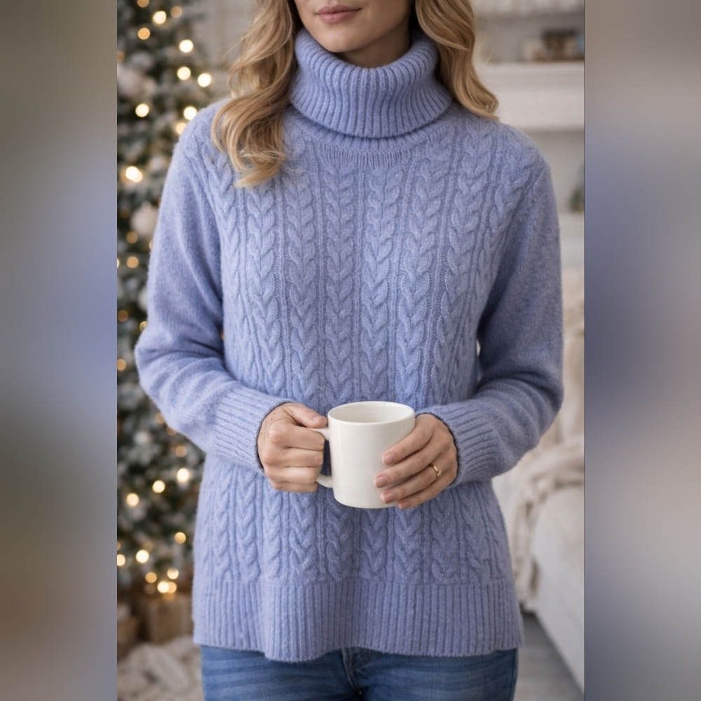 Véro Cable Knit Turtleneck Sweater | Cozy Soft Blue Knit | Size M